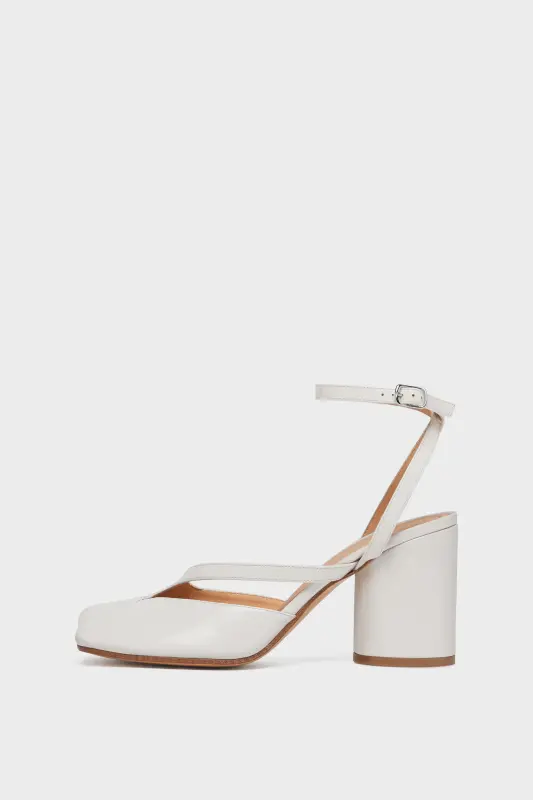 Maison Margiela TABI SANDAL PUMP H80 White Sand online